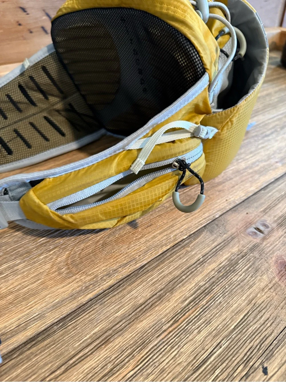 OSPREY Talon 4 waist pack  - Yellow with Gray Accents